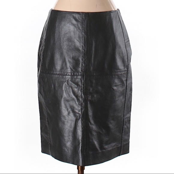 ❌SOLD❌ W By Worth Charcoal Gray Leather Pencil - Picture 2 of 8